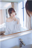 黄阿丽:小眼镜蛇